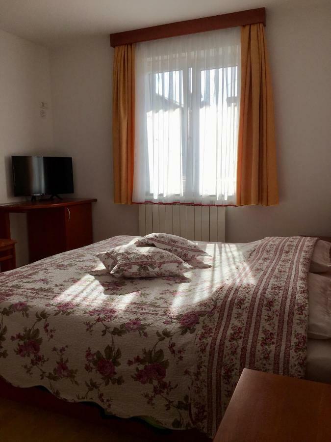 Farm Stay Pri Cepcovih Golac Екстер'єр фото