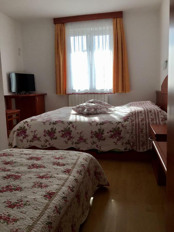 Farm Stay Pri Cepcovih Golac Екстер'єр фото